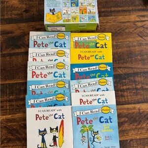 Pete the Cat Phonics Box Set - Multicolor